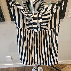 Strapless Picnic Mini w/ Pockets
